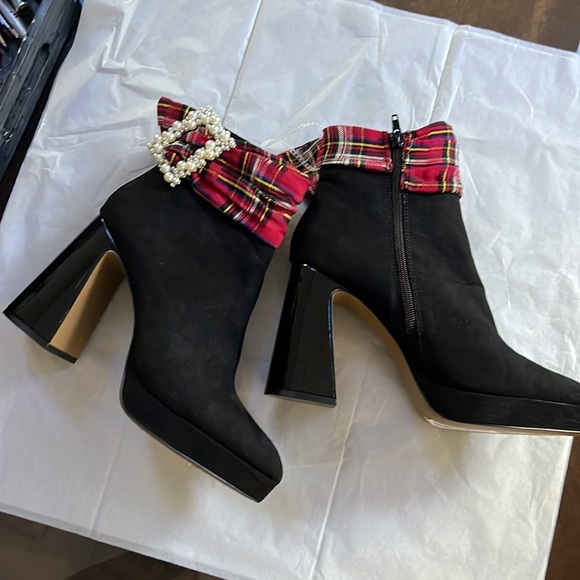 Betsey Johnson Idris Plaid Sash Rhinestone Buckle Booties - Picture 9 of 13